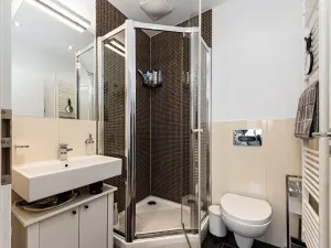 Prodej bytu 3+kk, Praha - Hlubočepy, Geologická, 64 m2