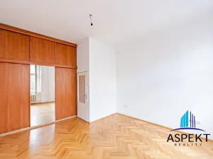 Pronájem bytu 3+1, Praha - Vinohrady, Londýnská, 105 m2