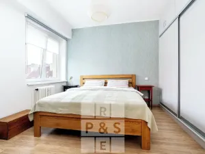 Prodej bytu 4+kk, Praha - Žižkov, Viklefova, 100 m2