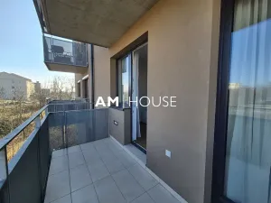 Pronájem bytu 2+kk, Praha - Strašnice, Zvěřinova, 64 m2