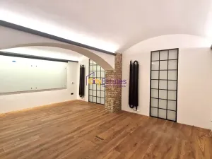 Prodej bytu 1+1, Praha - Smíchov, Janáčkovo nábřeží, 50 m2