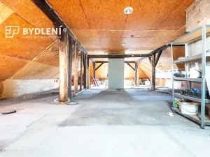 Prodej podílu rodinného domu, Chabařovice, 333 m2