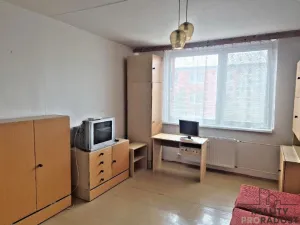 Prodej bytu 4+1, Hustopeče, U Větrolamu, 88 m2