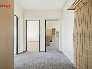 Prodej bytu 3+1, Chomutov, Borová, 77 m2