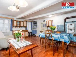 Prodej rodinného domu, Nové Město nad Metují - Krčín, 1. máje, 205 m2
