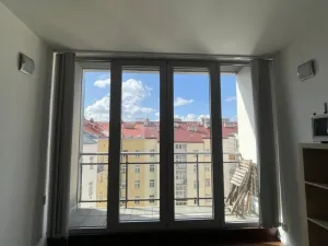 Pronájem bytu 1+kk, Praha - Vinohrady, Radhošťská, 36 m2