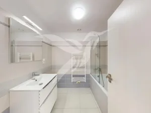 Pronájem bytu 3+kk, Praha - Újezd, Diamantová, 75 m2