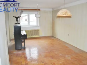 Prodej rodinného domu, Krnov - Pod Bezručovým vrchem, Janáčkovo náměstí, 110 m2