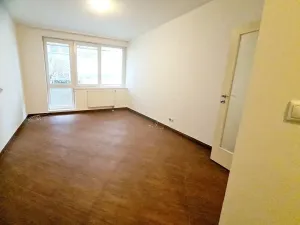Prodej bytu 2+kk, Praha - Hostavice, U Hostavického potoka, 52 m2