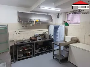 Pronájem restaurace, Frýdek-Místek, Nádražní, 200 m2