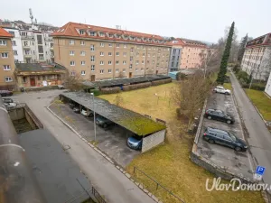 Prodej bytu 2+1, Praha - Dejvice, Šárecká, 56 m2