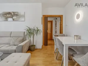Prodej bytu 3+1, Praha - Lhotka, Mezilesní, 64 m2