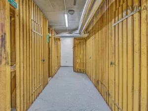 Prodej bytu 3+1, Praha - Lhotka, Mezilesní, 64 m2