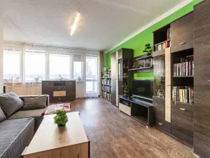 Prodej bytu 3+1, Praha - Petrovice, Jakobiho, 70 m2