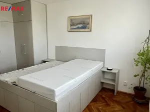 Pronájem bytu 3+kk, Zlín - Malenovice, Husova, 72 m2