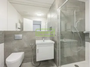 Pronájem bytu 2+kk, Praha, Pakoměřická, 46 m2