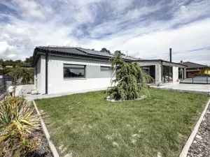 Pronájem rodinného domu, Březno, Pod Lesem, 120 m2