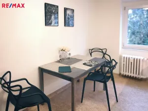 Pronájem bytu 2+1, Praha - Dejvice, Zelená, 58 m2