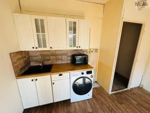 Prodej bytu 2+kk, Most, Česká, 34 m2