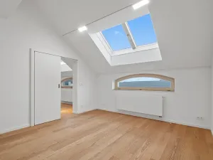 Pronájem bytu 3+1, Praha - Bubeneč, U akademie, 129 m2