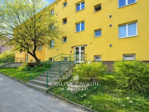 Pronájem bytu 2+1, Praha - Podolí, Jeremenkova, 49 m2