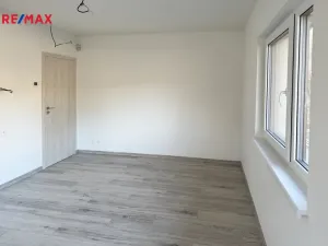 Prodej rodinného domu, Sadov - Lesov, 137 m2