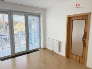 Pronájem bytu 3+kk, Benešov, Dukelská, 74 m2