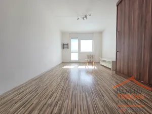 Prodej bytu 2+1, Hradec Králové - Nový Hradec Králové, třída Edvarda Beneše, 81 m2