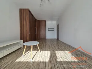 Prodej bytu 2+1, Hradec Králové - Nový Hradec Králové, třída Edvarda Beneše, 81 m2