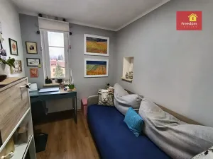 Prodej bytu 2+1, Teplice, Novákova, 78 m2