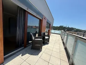 Pronájem bytu 2+kk, Praha - Karlín, Rohanské nábřeží, 80 m2