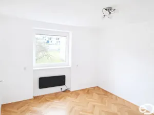 Pronájem bytu 2+1, Chocerady - Komorní Hrádek, 65 m2