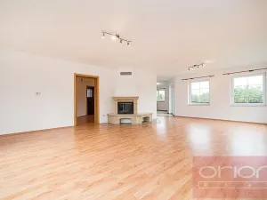 Pronájem rodinného domu, Praha - Stodůlky, Ke Koh-i-nooru, 300 m2