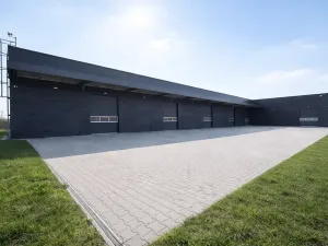 Prodej skladu, Mělník, 1210 m2