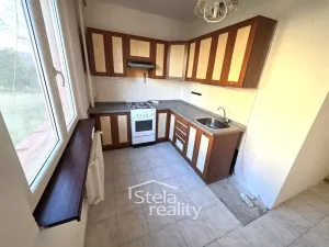 Prodej bytu 2+1, Bruntál, Pionýrská, 56 m2