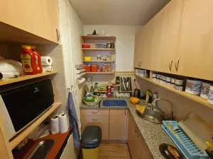 Pronájem bytu 3+1, Praha - Petrovice, Rezlerova, 70 m2