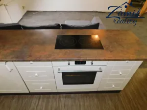 Pronájem bytu 1+kk, Lány, Berounská, 40 m2