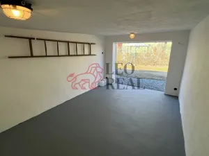 Pronájem garáže, Opava - Předměstí, Na Dolním poli, 20 m2