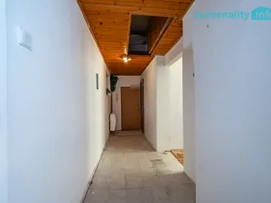 Prodej bytu 1+1, Mariánské Lázně, Mladějovského, 41 m2