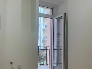 Pronájem bytu 2+kk, Praha - Vršovice, Vršovická, 48 m2