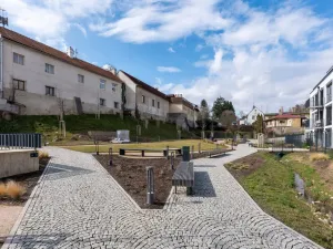 Prodej bytu 1+kk, Praha - Lysolaje, Lysolajské údolí, 41 m2