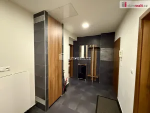 Pronájem bytu 2+1, Mariánské Lázně, Hlavní třída, 73 m2