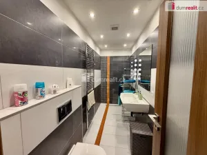 Pronájem bytu 2+1, Mariánské Lázně, Hlavní třída, 73 m2