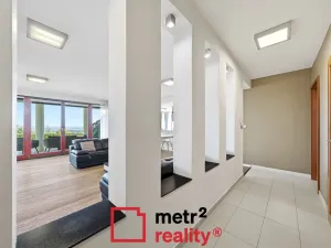 Prodej rodinného domu, Slatinky, 258 m2