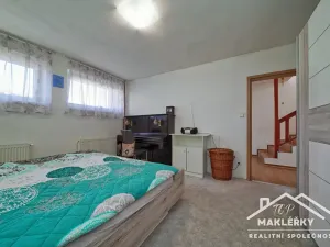 Prodej rodinného domu, Zásmuky, Sladkovského, 186 m2