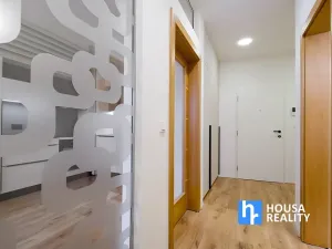 Pronájem bytu 2+kk, Praha - Nusle, Lumírova, 56 m2