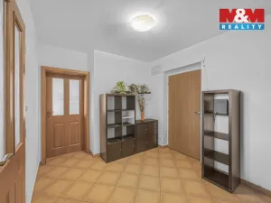 Prodej bytu 3+kk, Milovice - Mladá, Slepá, 67 m2