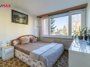 Prodej bytu 3+1, Jesenice, V Lázních, 72 m2