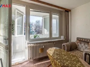 Prodej bytu 3+1, Jesenice, V Lázních, 72 m2