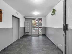 Prodej bytu 3+1, Kladno, Průchova, 65 m2